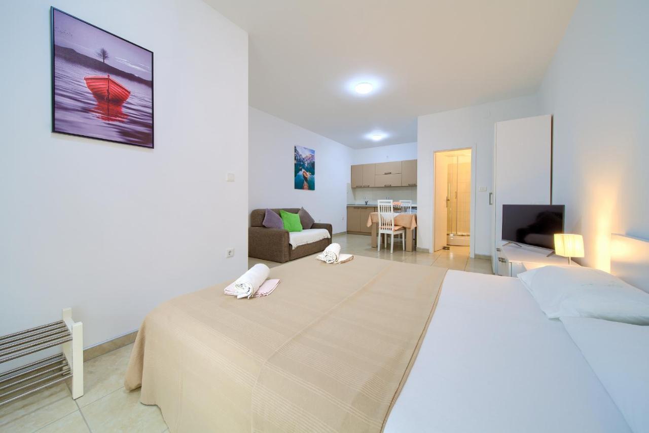 Apartmani Mara Matic Malinska Extérieur photo